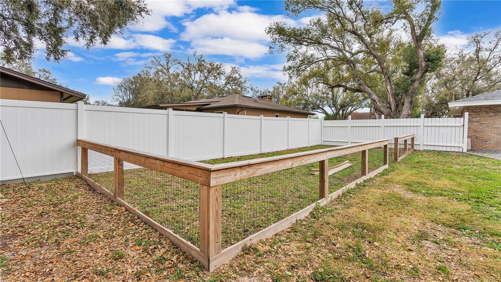 2330 PETERSON RD, LAKELAND, FL, 33812