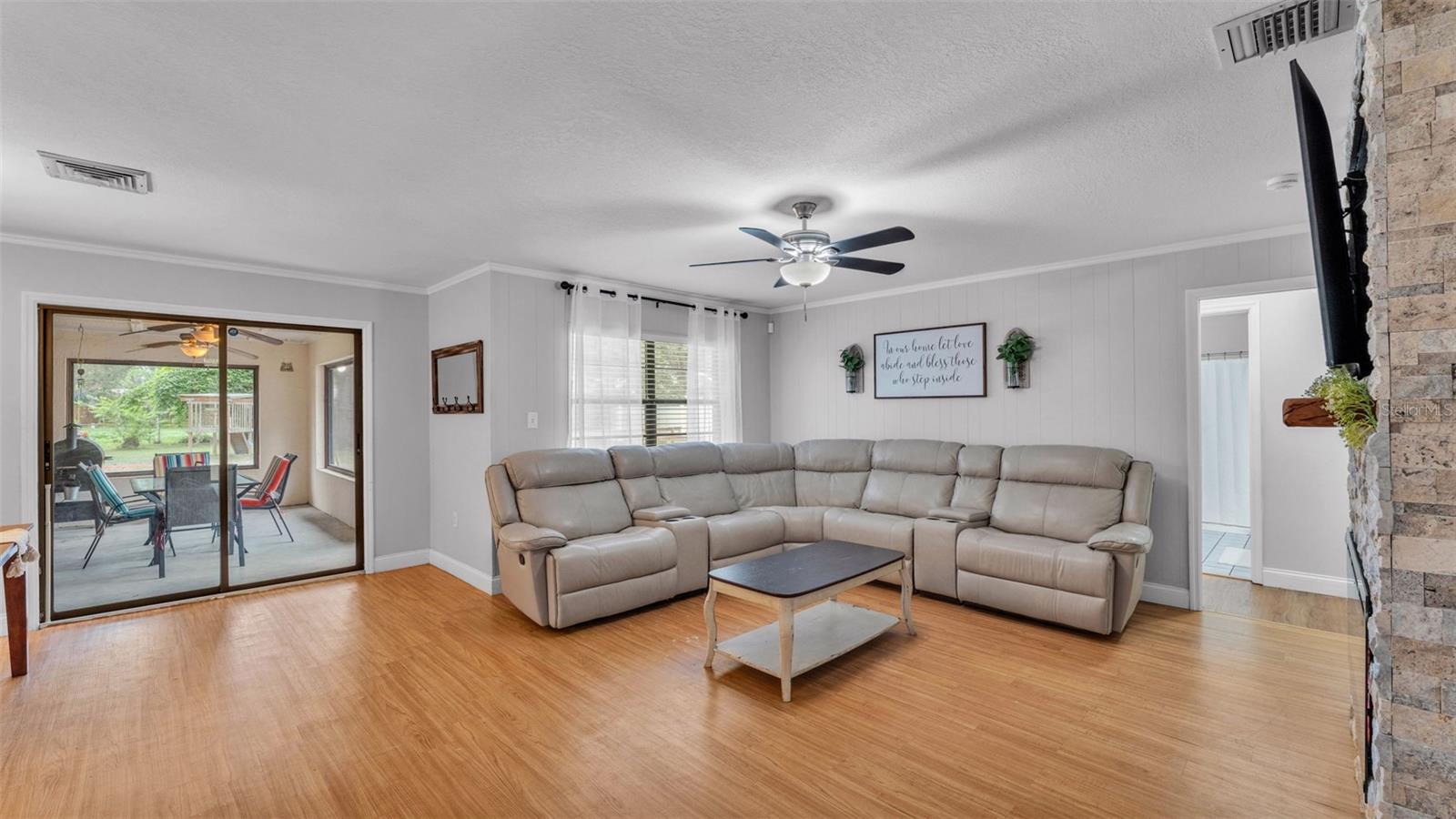 2330 PETERSON RD, LAKELAND, FL, 33812