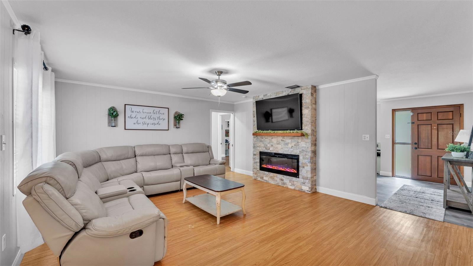 2330 PETERSON RD, LAKELAND, FL, 33812