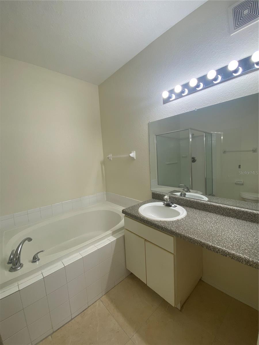 16415 ENCLAVE VILLAGE DRIVE #108, TAMPA, FL, 33647