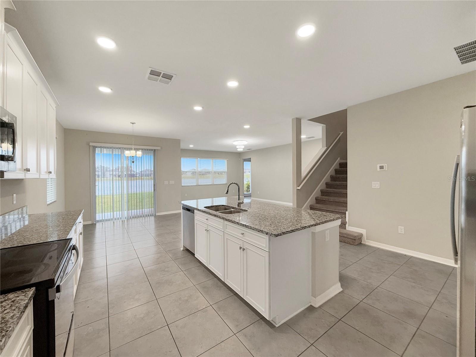 3129 MARINE GRASS DR, WIMAUMA, FL, 33598