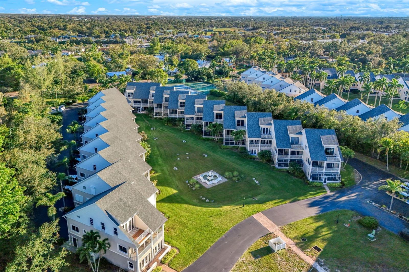 3623 EDGEWOOD AVE, FORT MYERS, FL, 33916