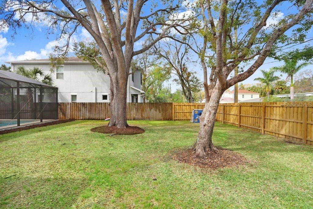 2301 S CHURCH AVE, TAMPA, FL, 33629