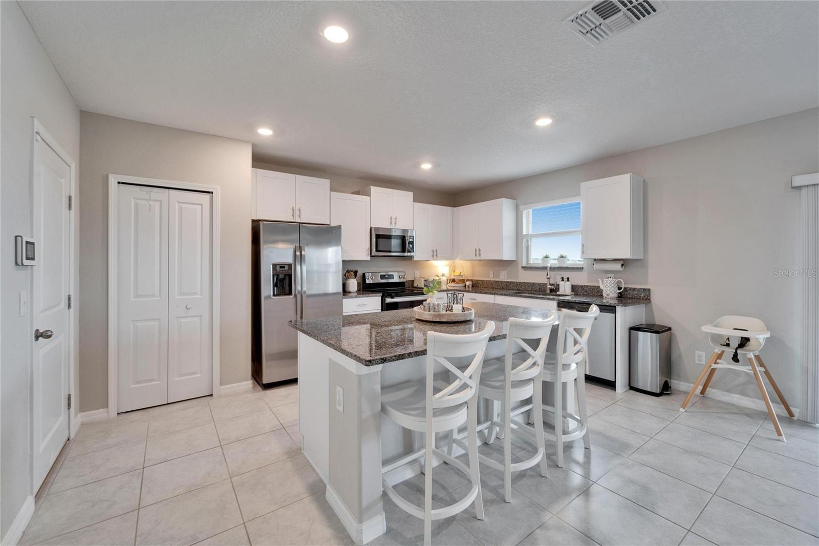 8658 PARSONS HILL BLVD, WESLEY CHAPEL, FL, 33545