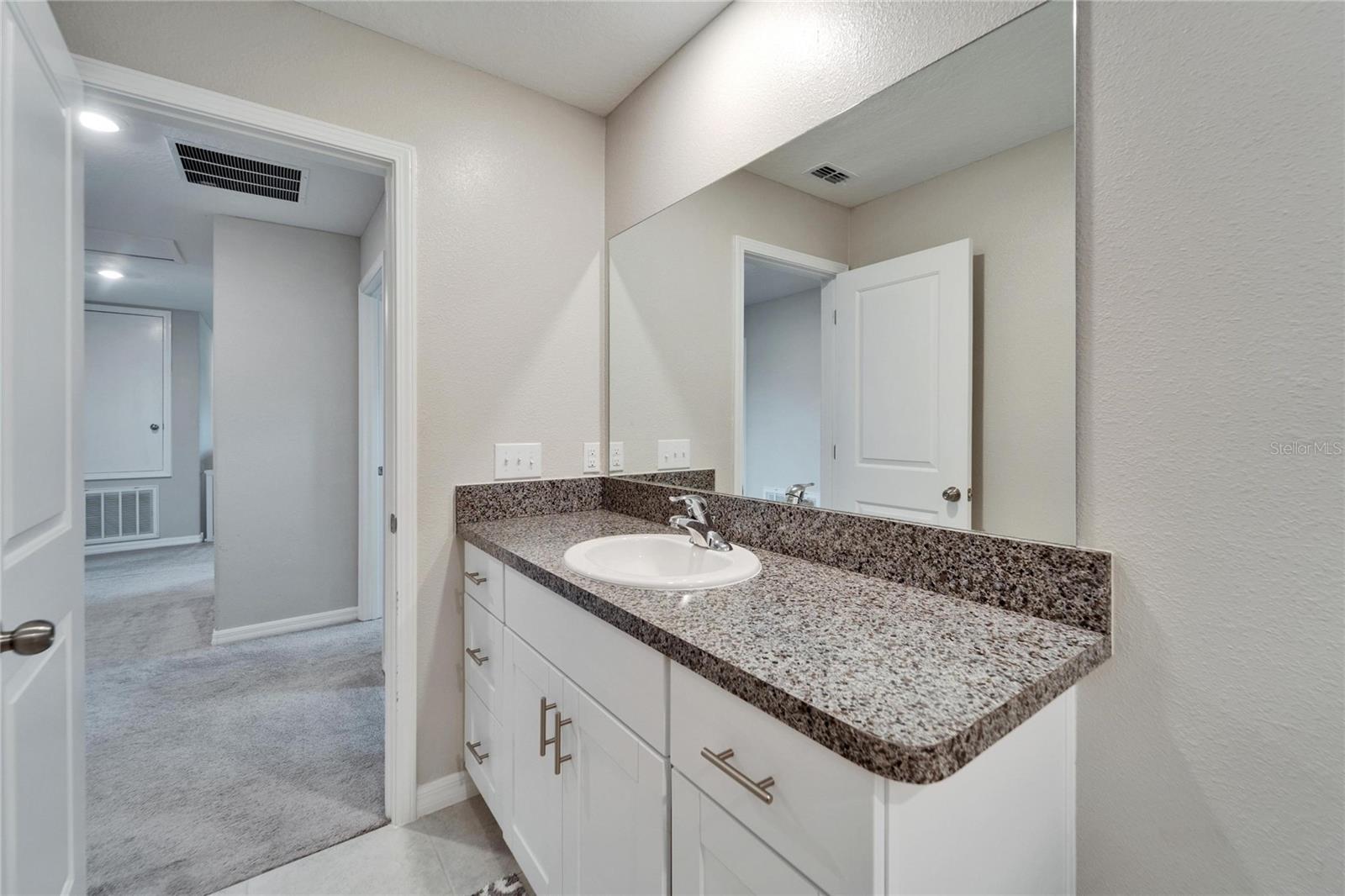 8658 PARSONS HILL BLVD, WESLEY CHAPEL, FL, 33545