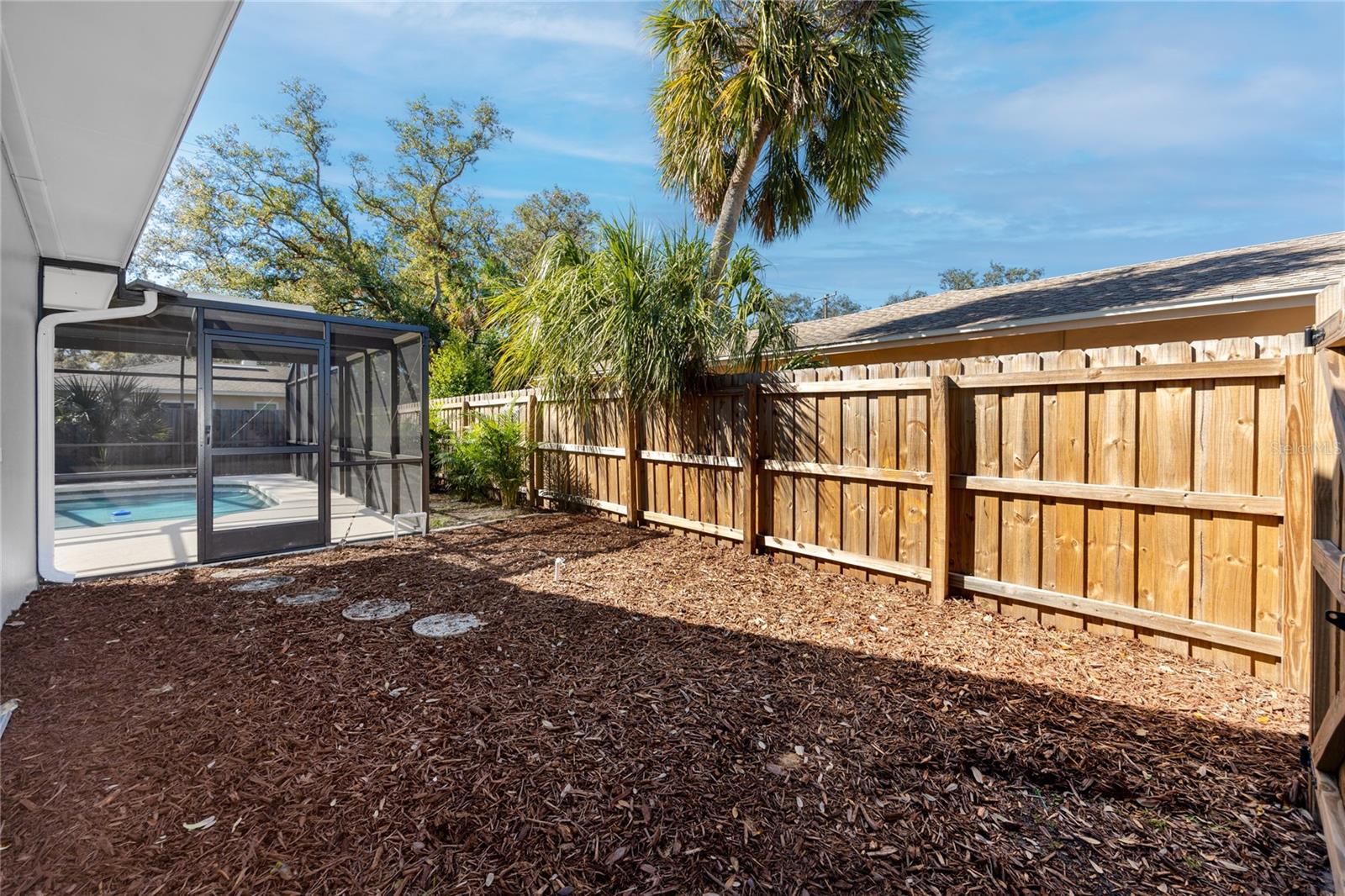 1100 WEBB DR, CLEARWATER, FL, 33755