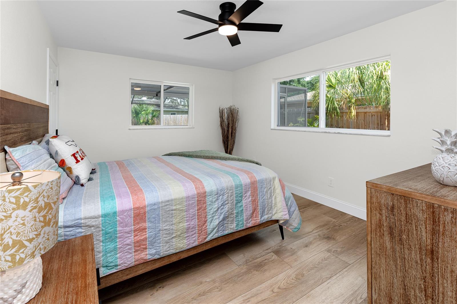 1100 WEBB DR, CLEARWATER, FL, 33755