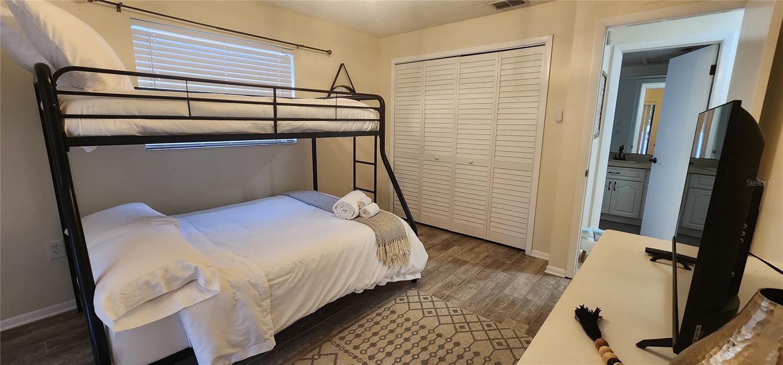 9408 ANNE CT, SEMINOLE, FL, 33776