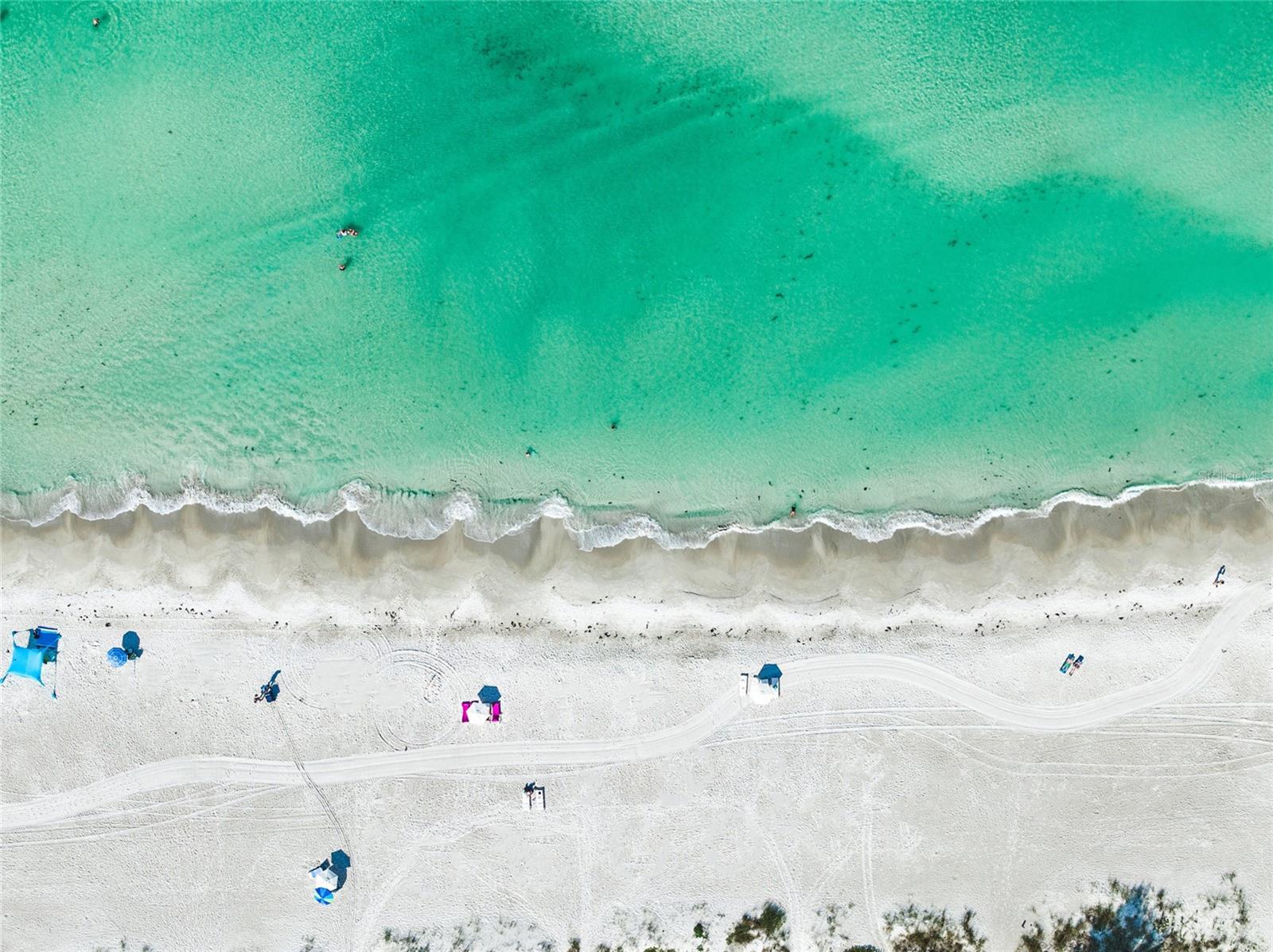 N6137480 Property Photo