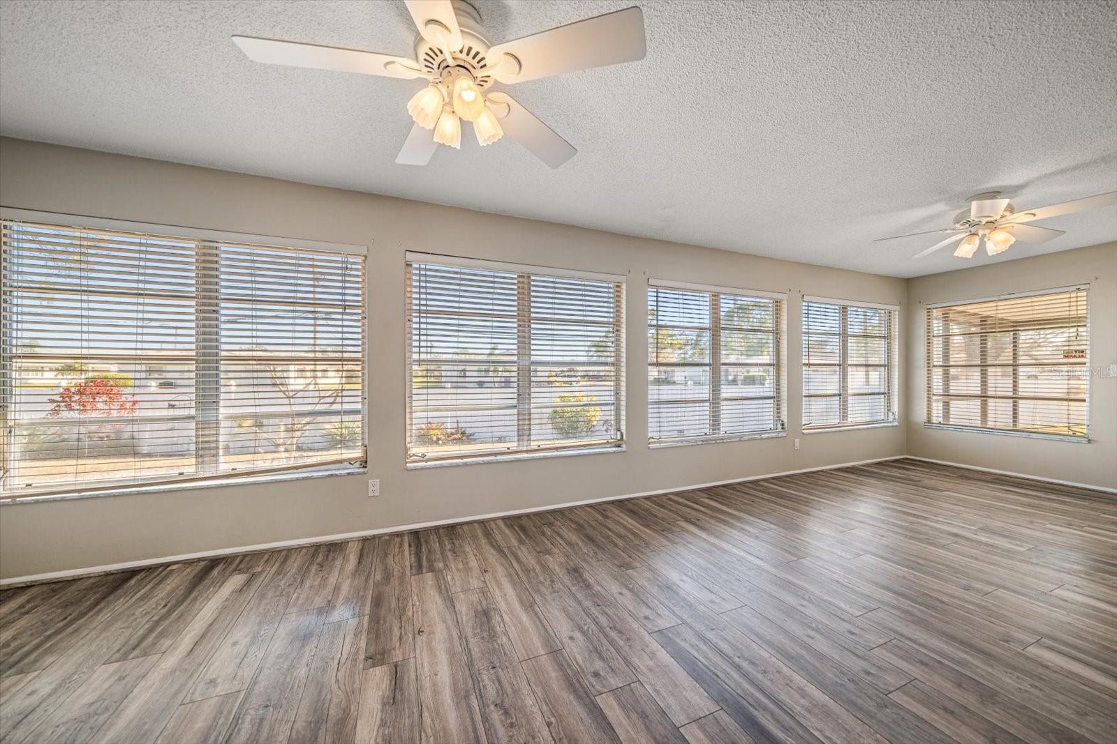 4582 FOX LAKE CT, CLEARWATER, FL, 33762