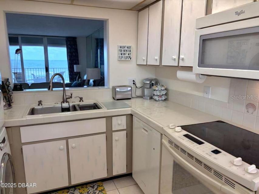 89 S ATLANTIC AVE #302, ORMOND BEACH, FL, 32176