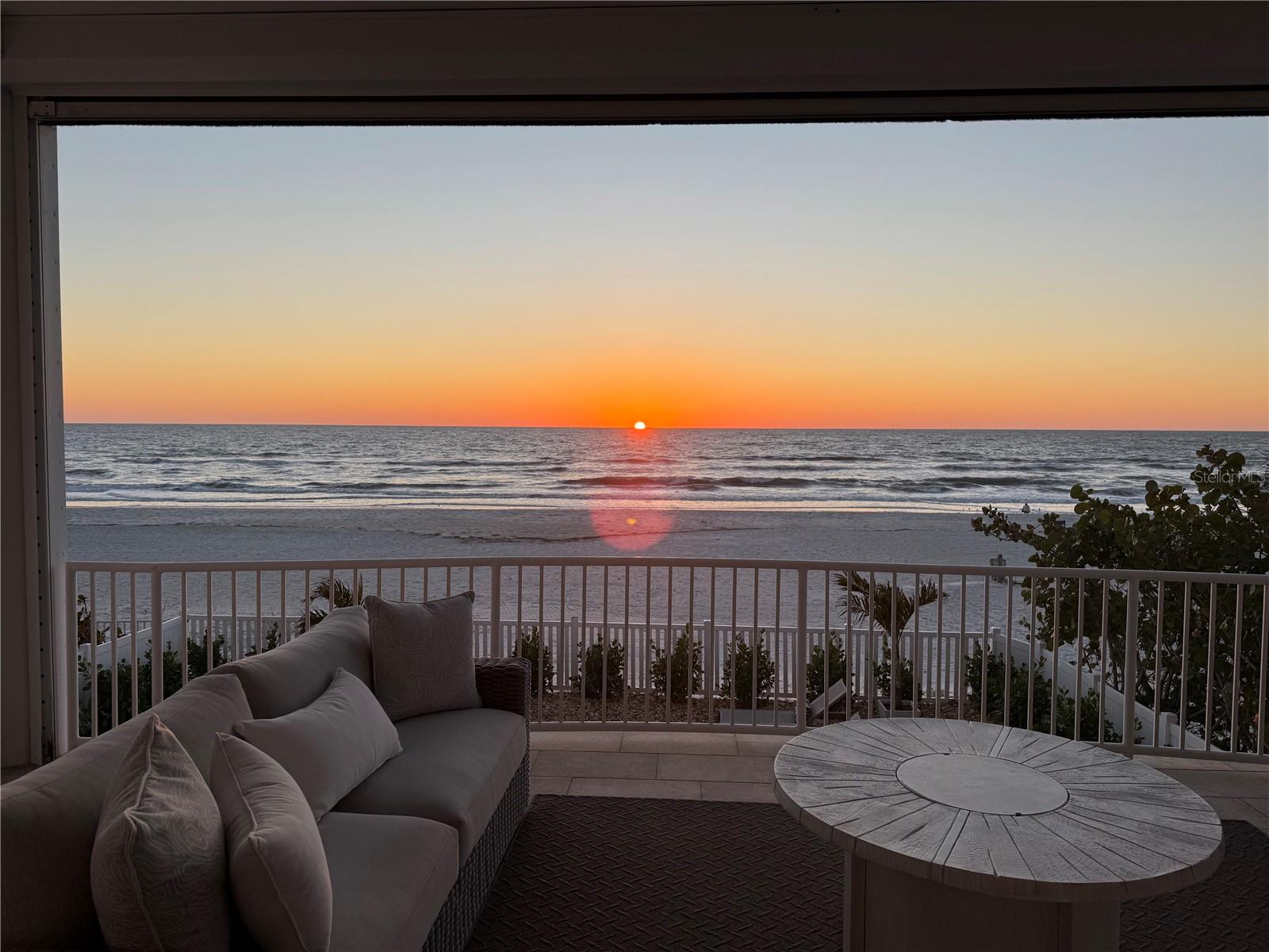 TB8355278 Property Photo