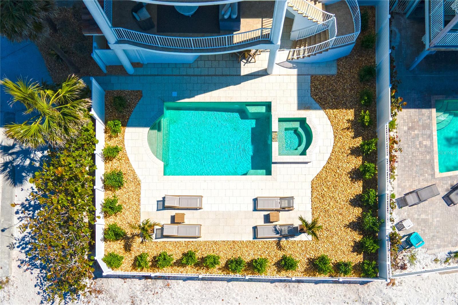 TB8355278 Property Photo