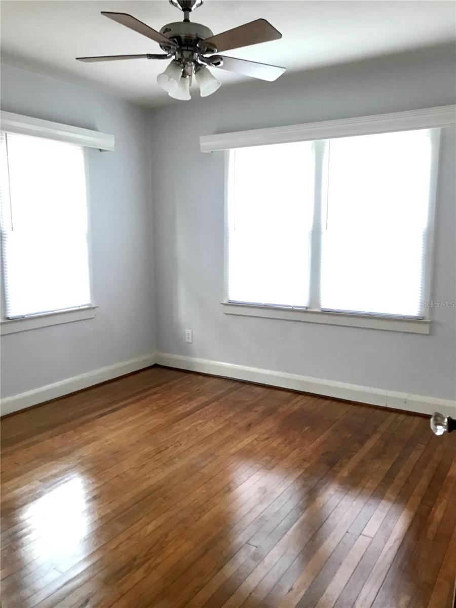 3001 N WOODROW AVE, TAMPA, FL, 33603