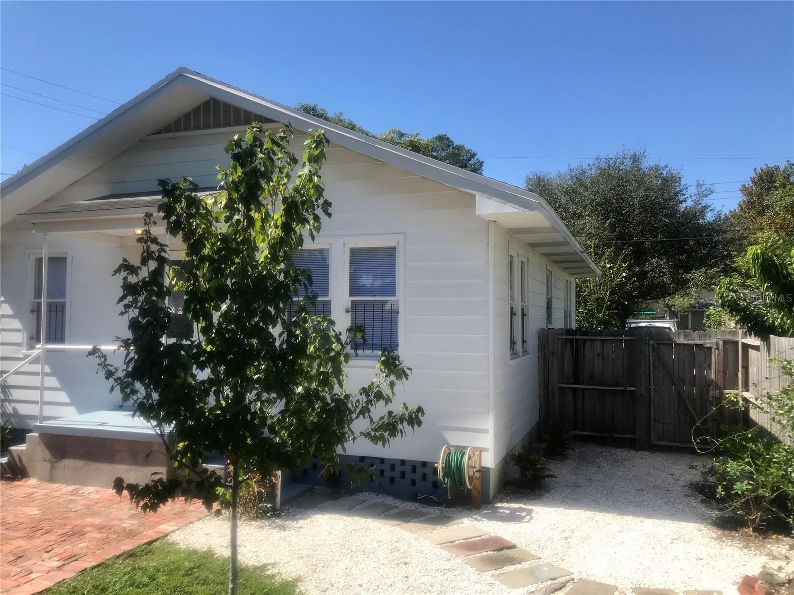 3001 N WOODROW AVE, TAMPA, FL, 33603