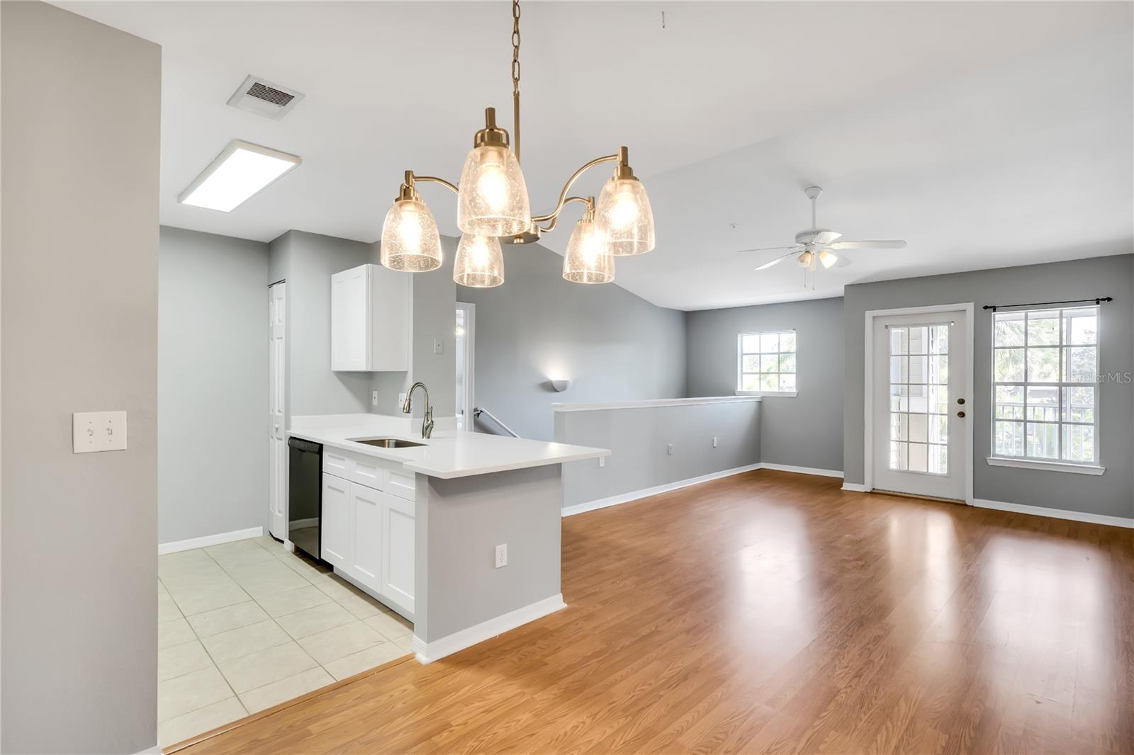 8926 MANOR LOOP #206, LAKEWOOD RANCH, FL, 34202