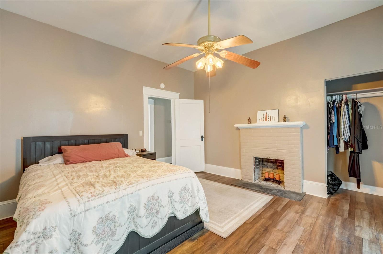 3512 CENTRAL AVE, COLEMAN, FL, 33521