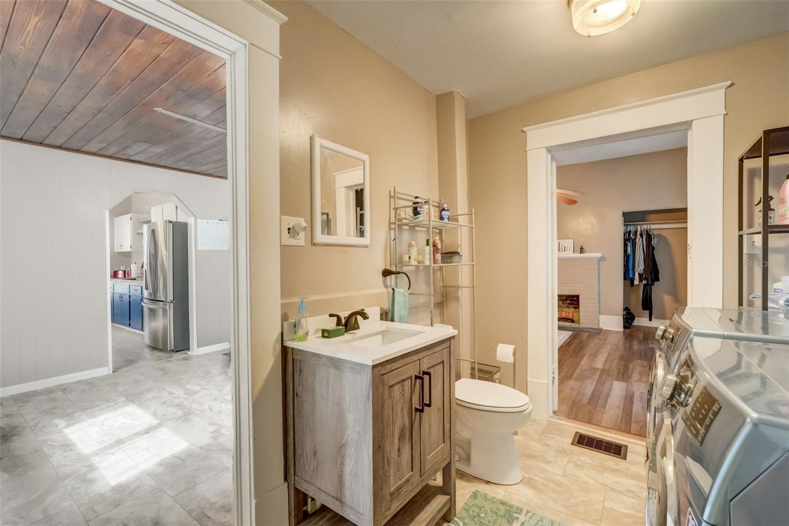 3512 CENTRAL AVE, COLEMAN, FL, 33521
