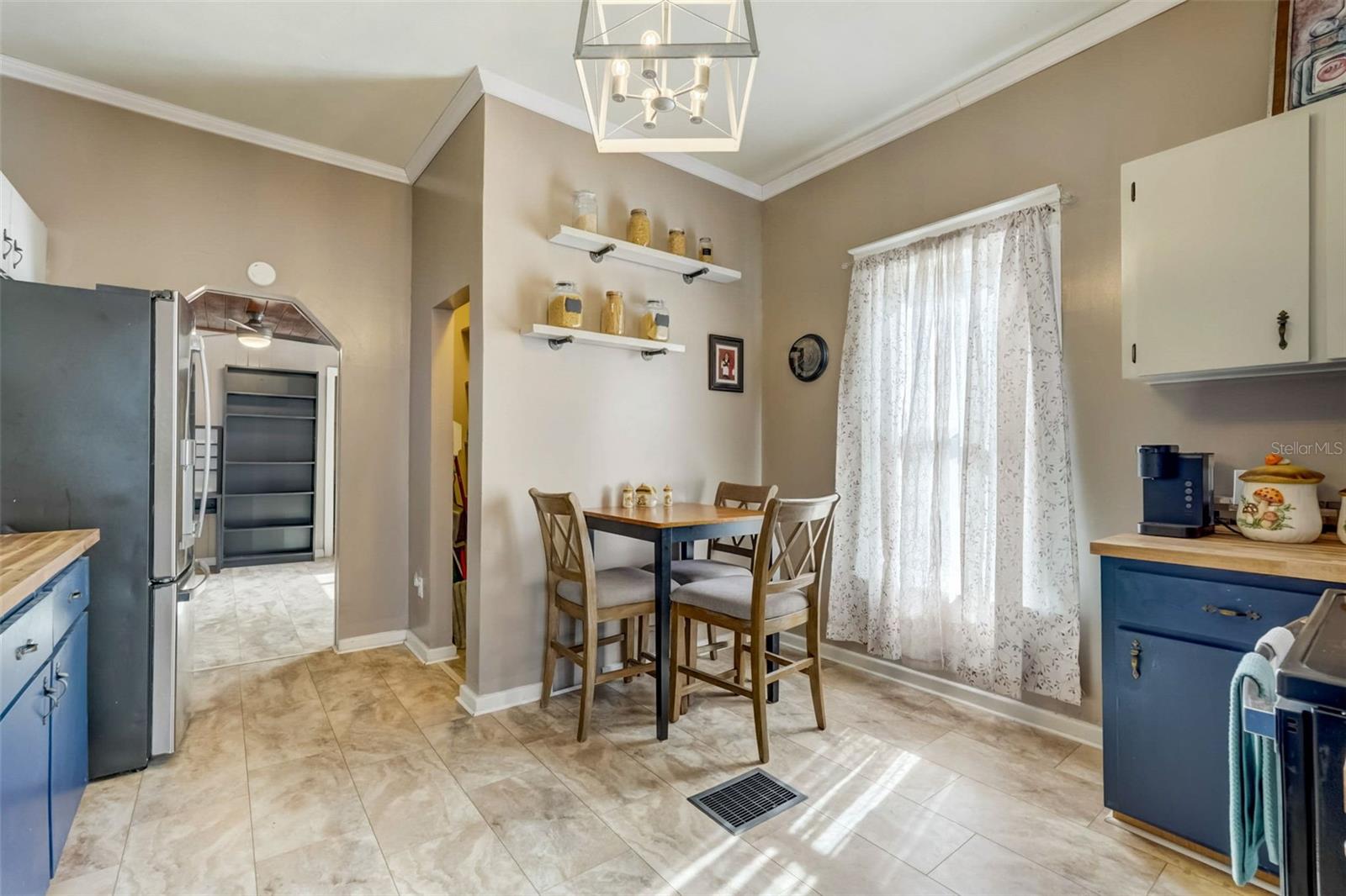 3512 CENTRAL AVE, COLEMAN, FL, 33521