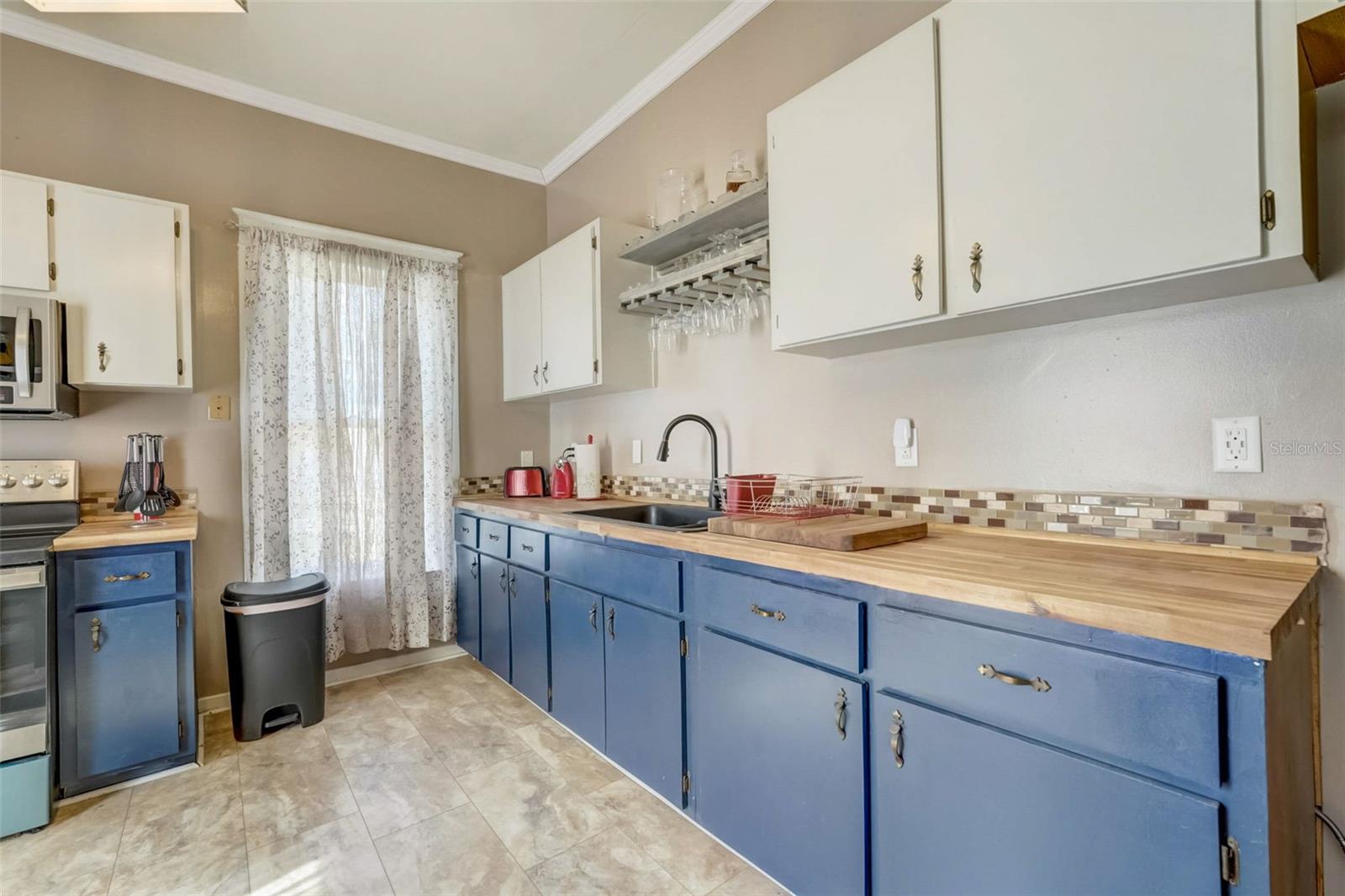 3512 CENTRAL AVE, COLEMAN, FL, 33521