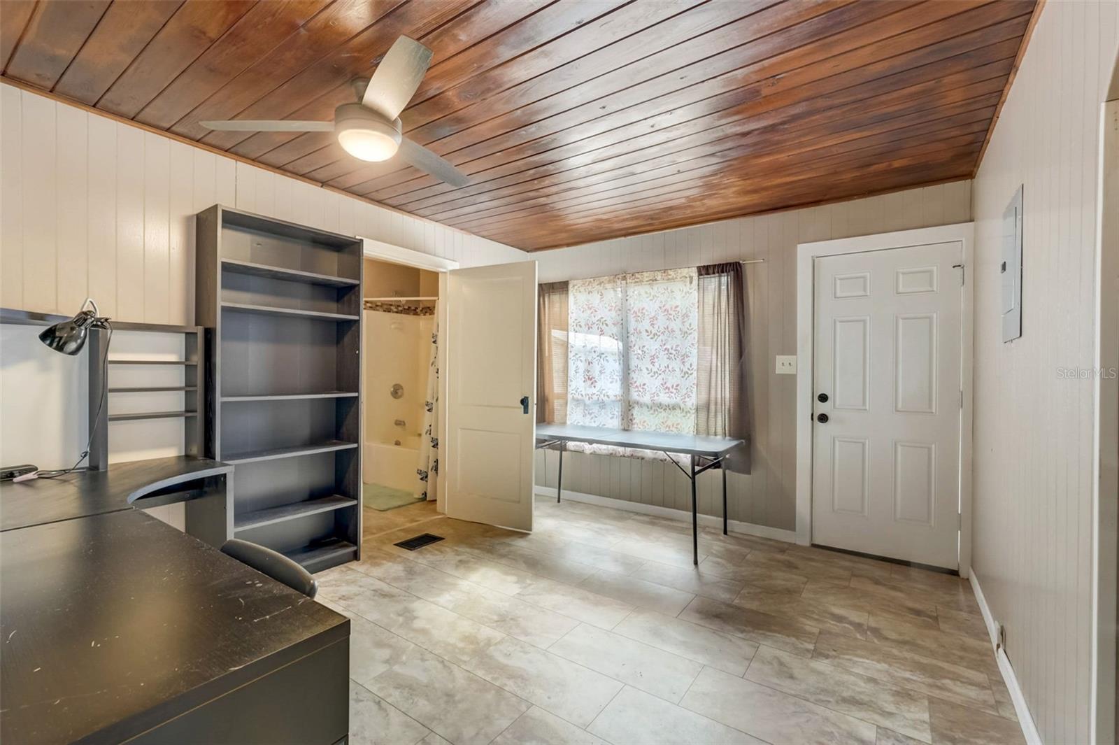 3512 CENTRAL AVE, COLEMAN, FL, 33521