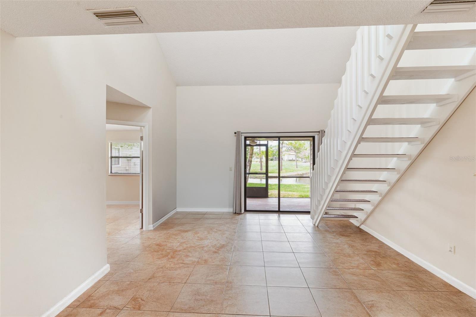 2007 CORNELL PL #4, PORT ORANGE, FL, 32128