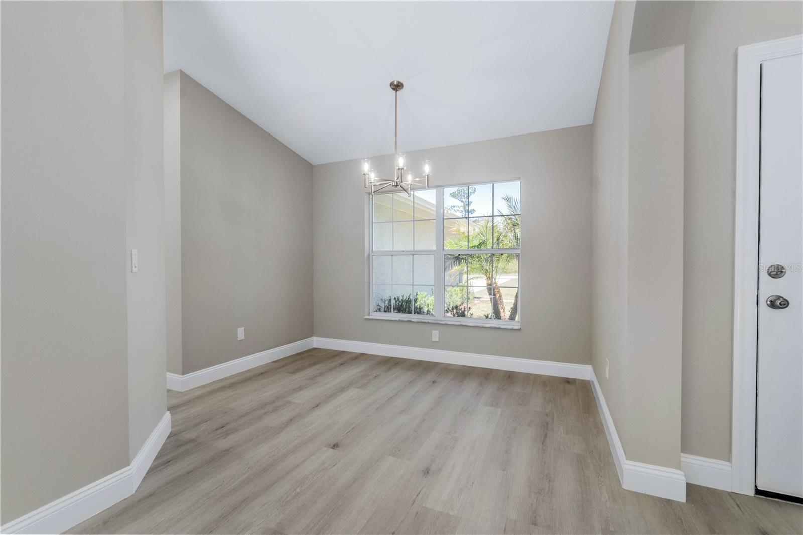 5513 MANGO AVE, BUNNELL, FL, 32110