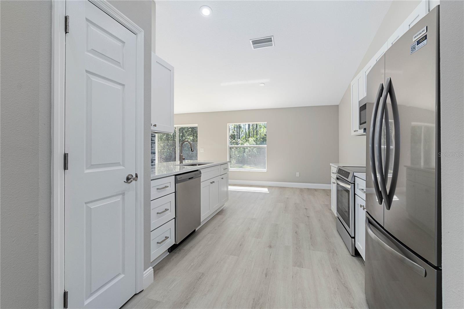 5513 MANGO AVE, BUNNELL, FL, 32110