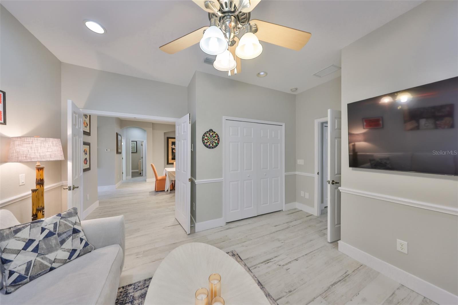 827 SEMINOLE SKY DR, RUSKIN, FL, 33570