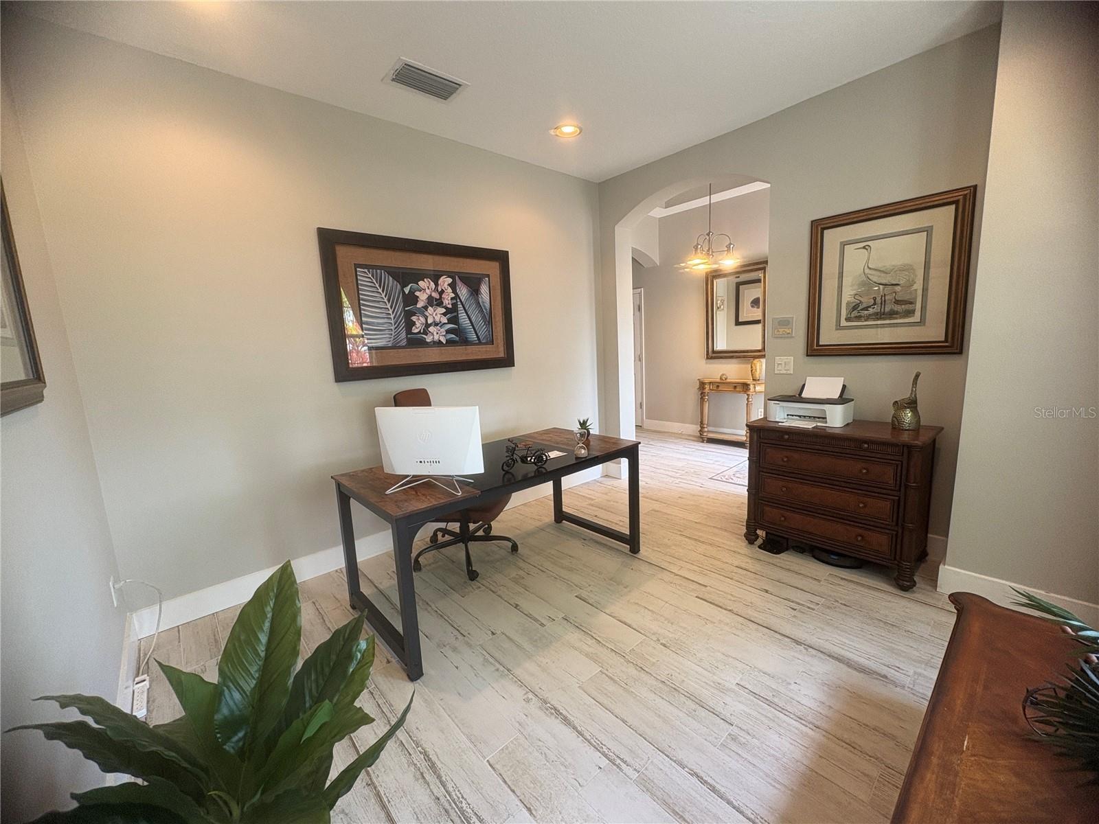 827 SEMINOLE SKY DR, RUSKIN, FL, 33570