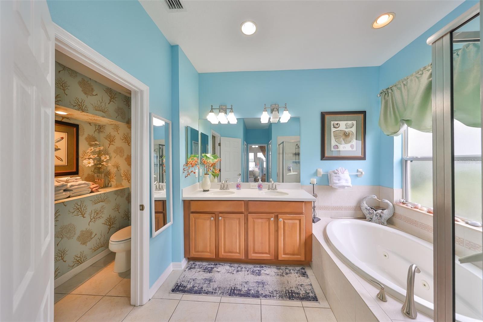 827 SEMINOLE SKY DR, RUSKIN, FL, 33570