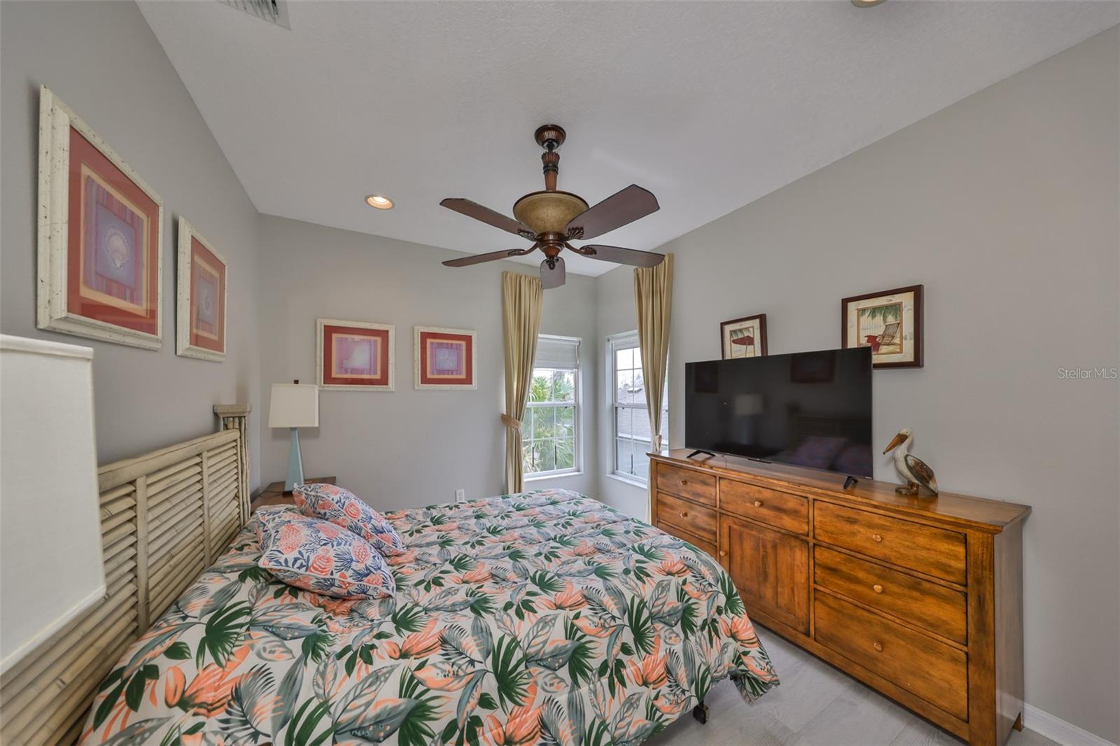 827 SEMINOLE SKY DR, RUSKIN, FL, 33570