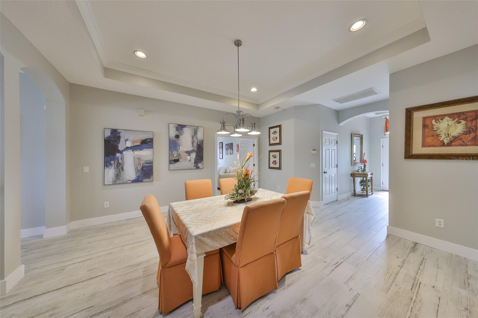 827 SEMINOLE SKY DR, RUSKIN, FL, 33570