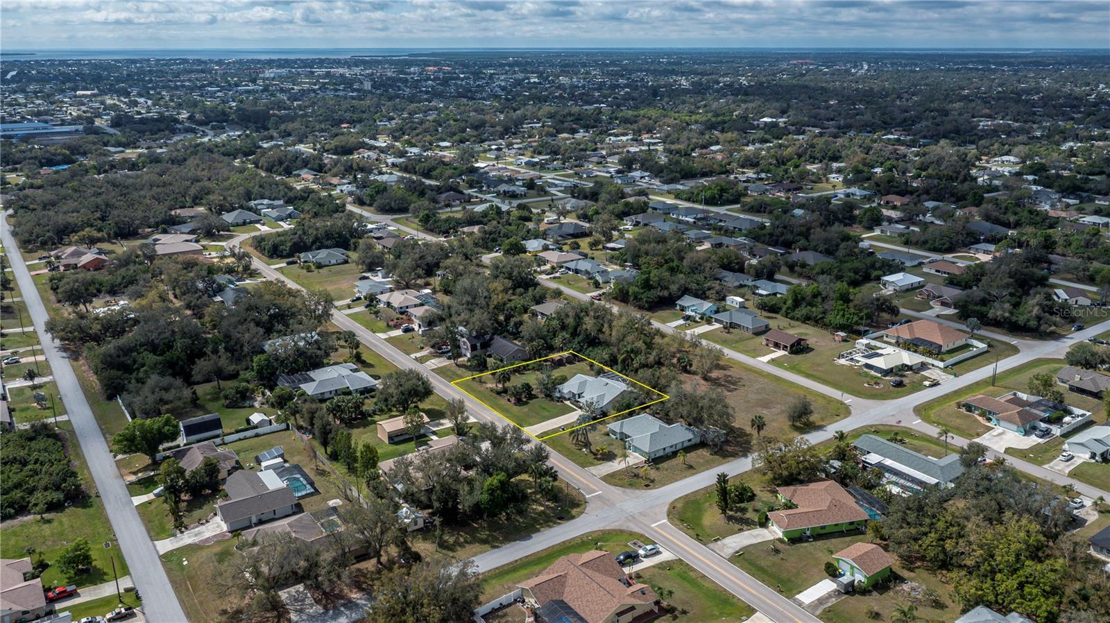 1169 PRESQUE ISLE DR, PORT CHARLOTTE, FL, 33952