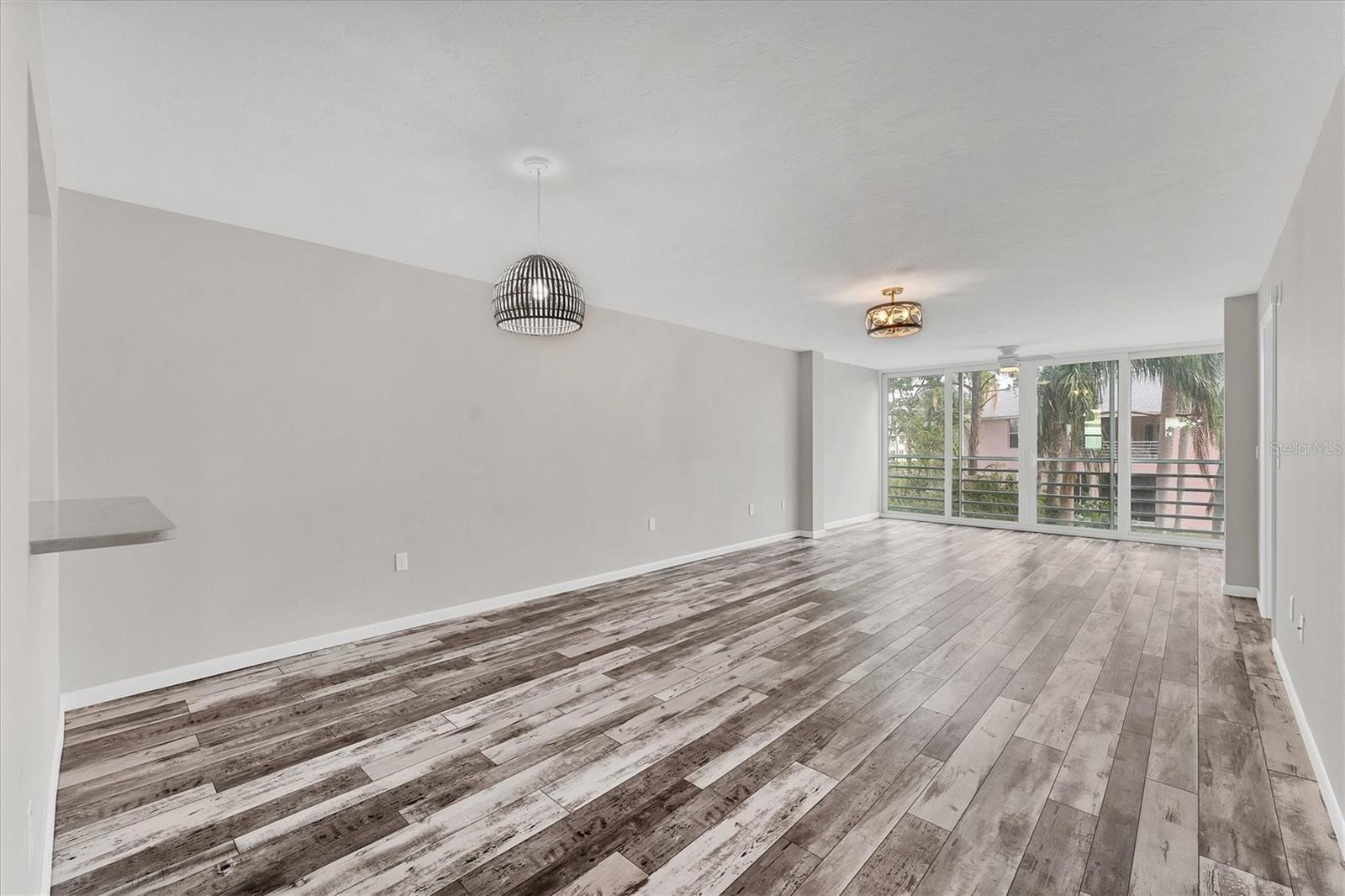 4530 PINEBROOK CIR #208, BRADENTON, FL, 34209
