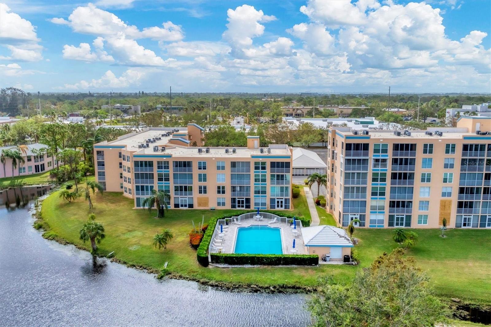 4530 PINEBROOK CIR #208, BRADENTON, FL, 34209