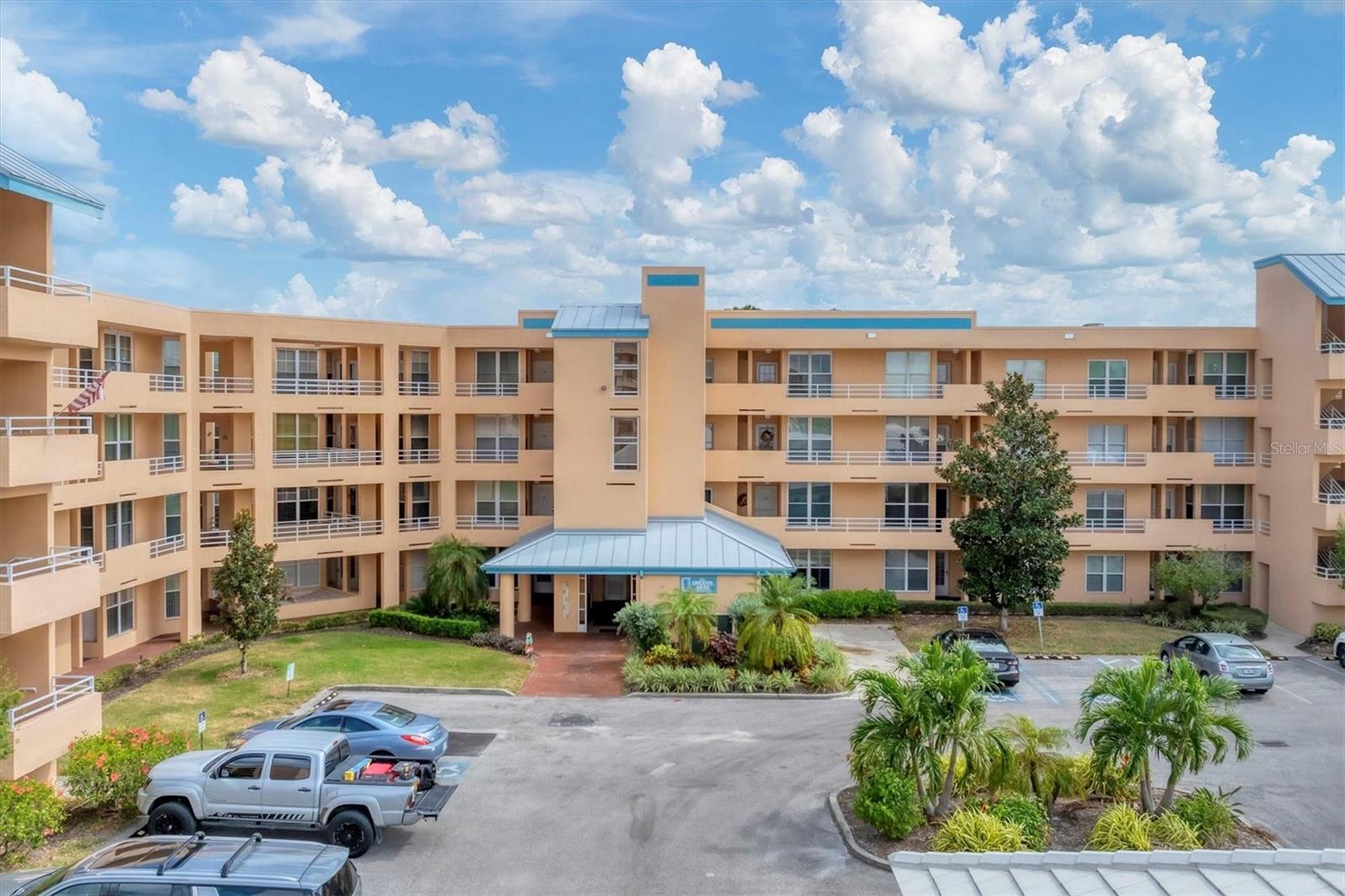 4530 PINEBROOK CIR #208, BRADENTON, FL, 34209