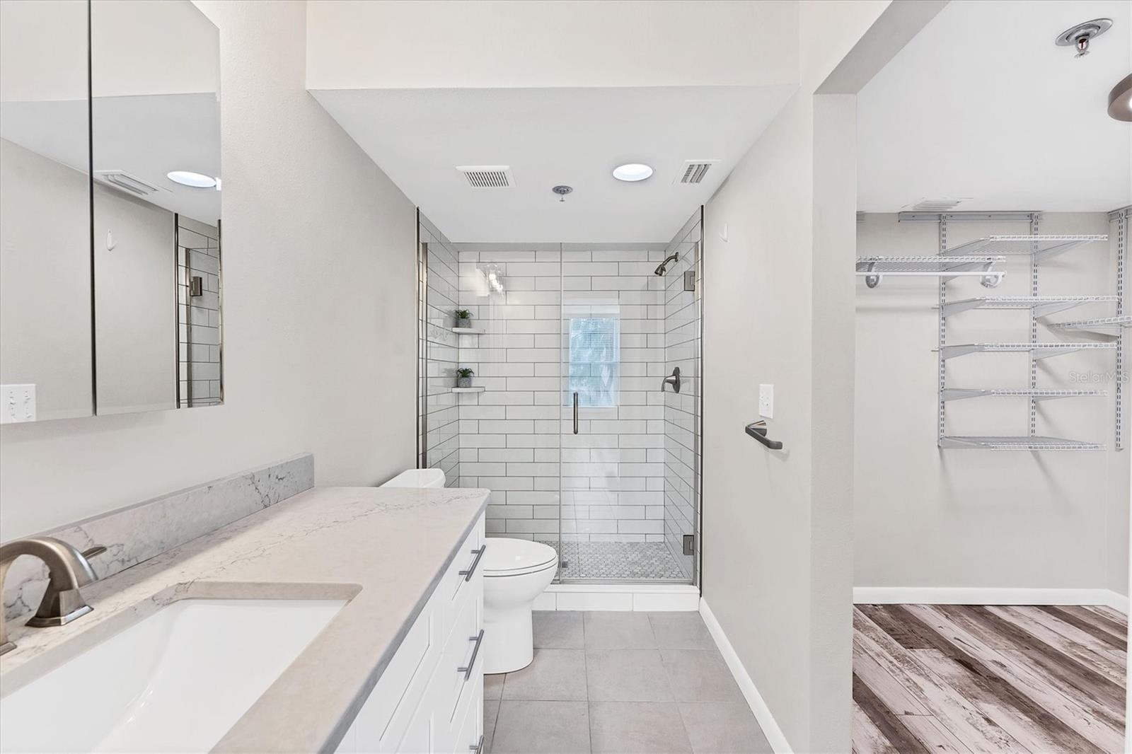 4530 PINEBROOK CIR #208, BRADENTON, FL, 34209