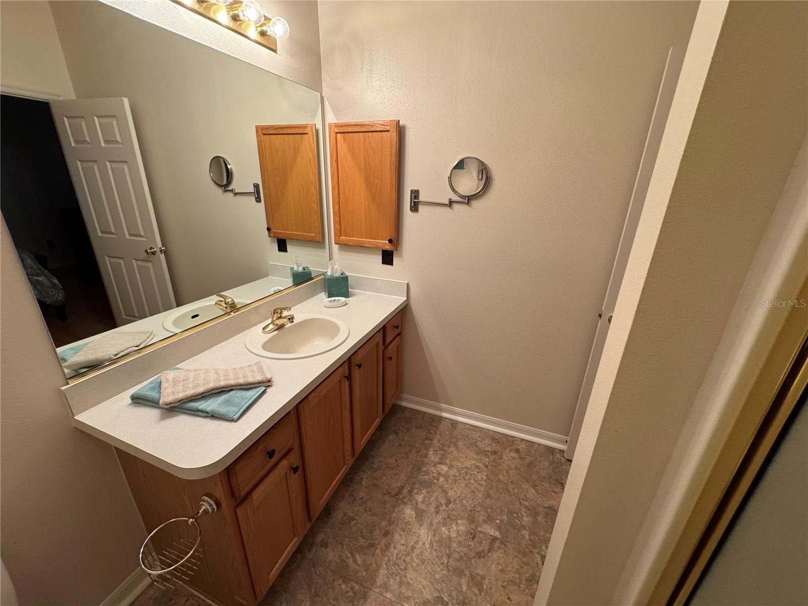 8387 SE 174TH CLIFTON PL, THE VILLAGES, FL, 32162