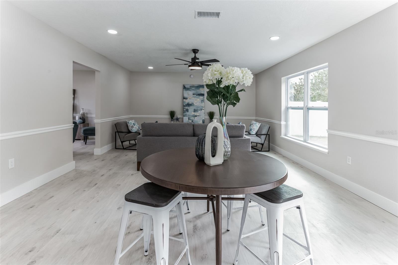 73 LONDON DR, PALM COAST, FL, 32137