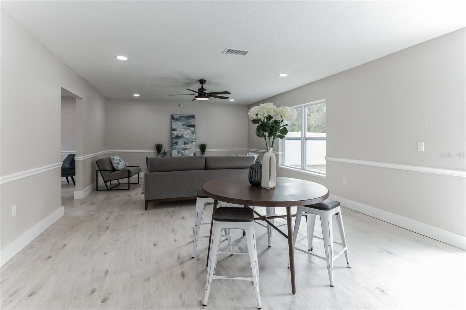 73 LONDON DR, PALM COAST, FL, 32137