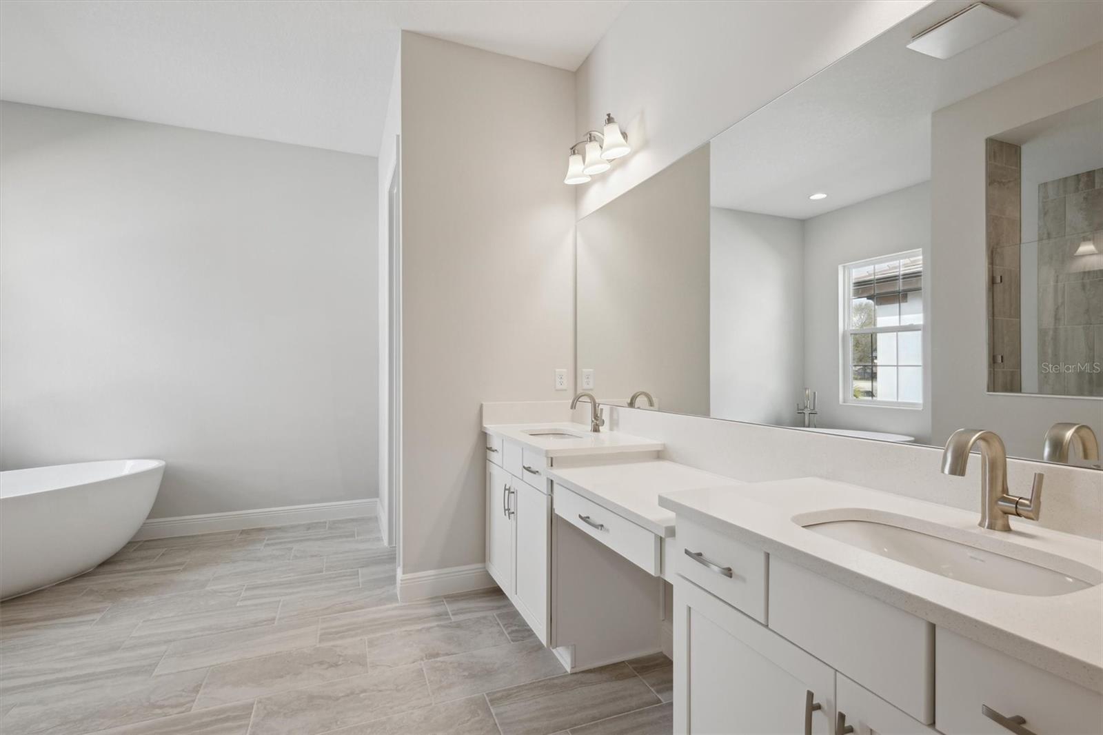 4535 FOLEY GROVE DR, VALRICO, FL, 33596