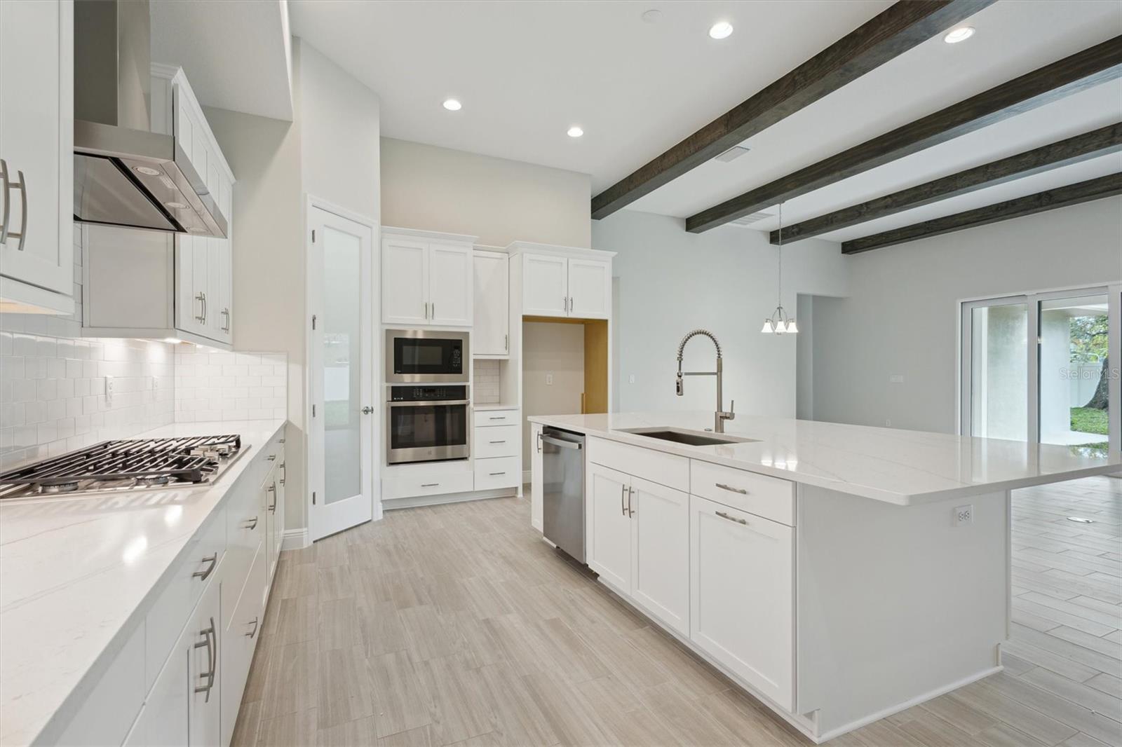4535 FOLEY GROVE DR, VALRICO, FL, 33596