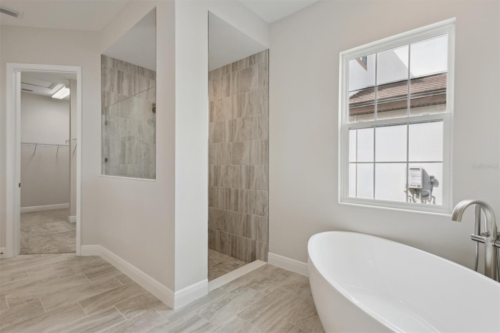 4535 FOLEY GROVE DR, VALRICO, FL, 33596