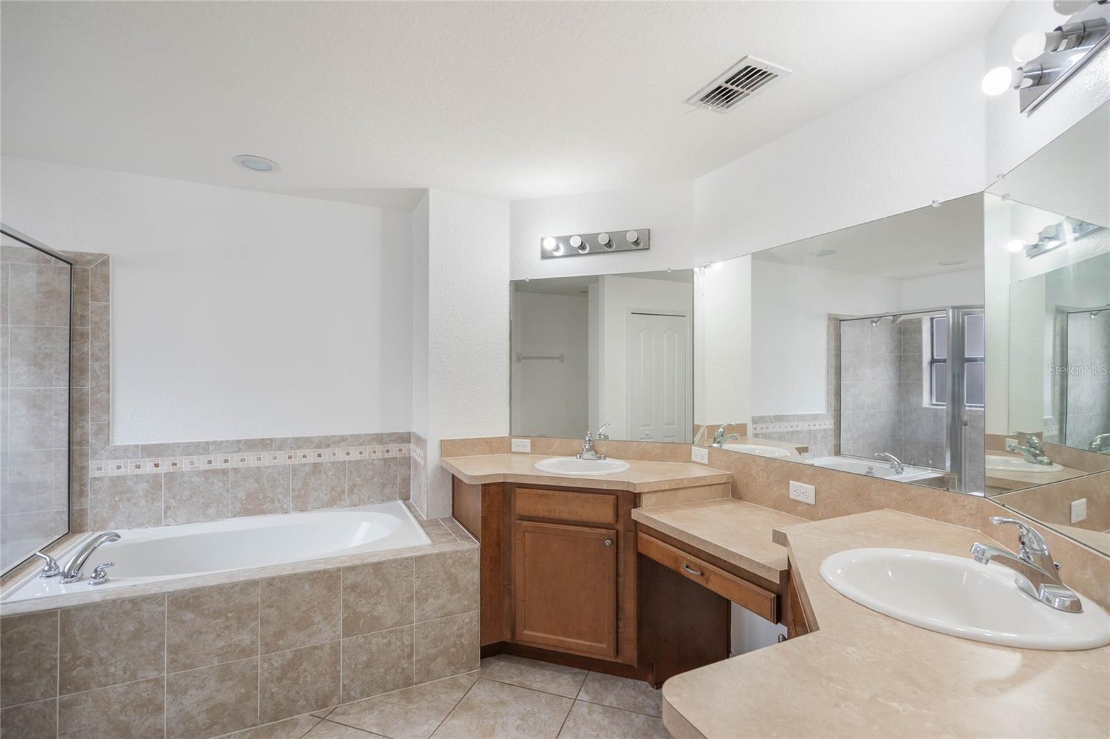 251 TOWER VIEW DR W, HAINES CITY, FL, 33844