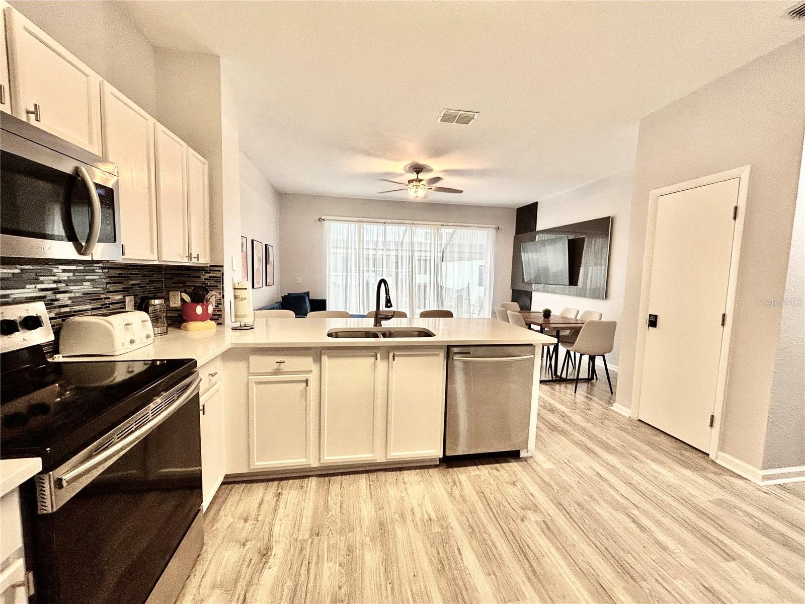 7660 OTTERSPOOL ST, KISSIMMEE, FL, 34747