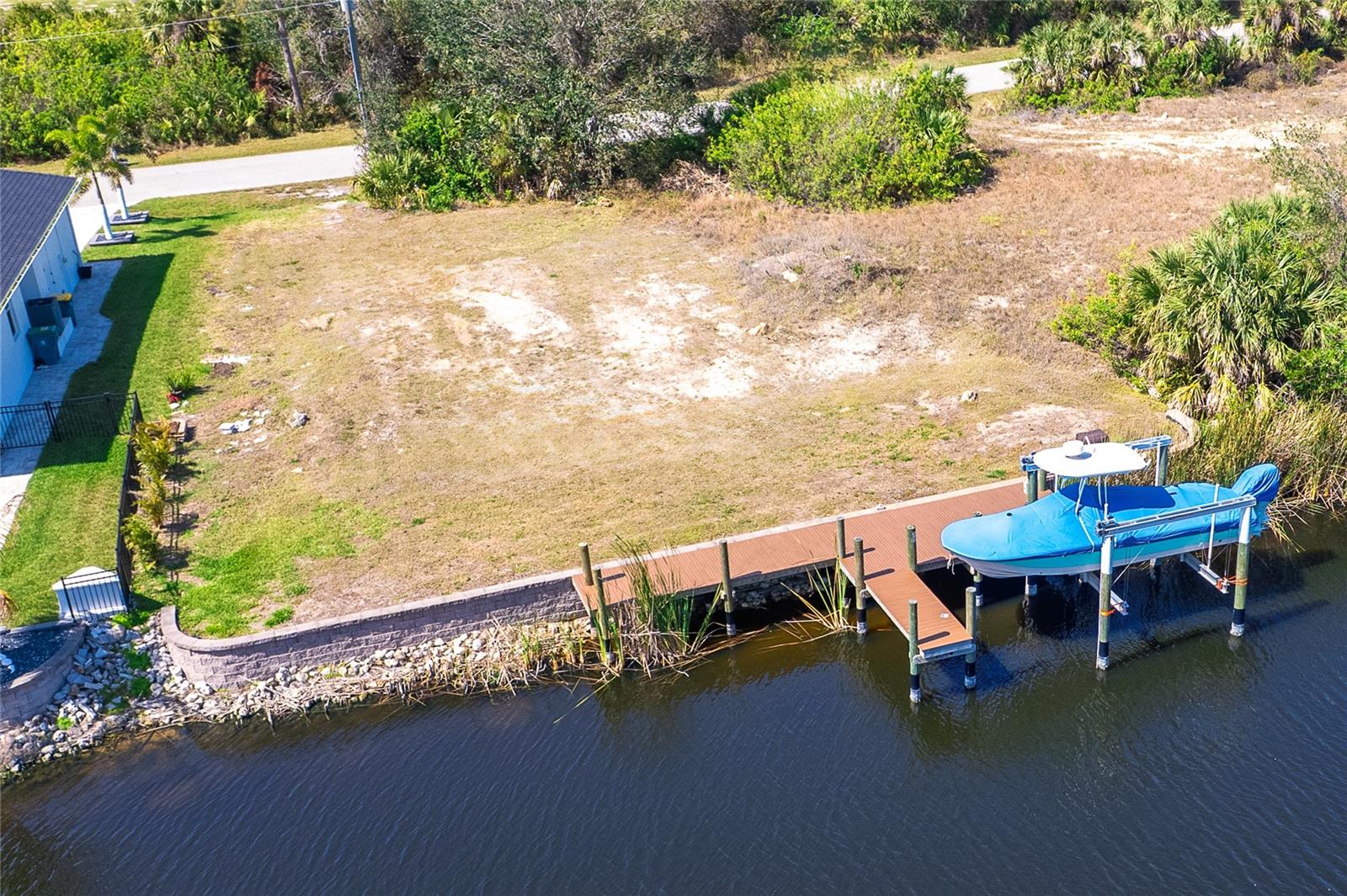 8266 SANTA CRUZ DR, PORT CHARLOTTE, FL, 33981