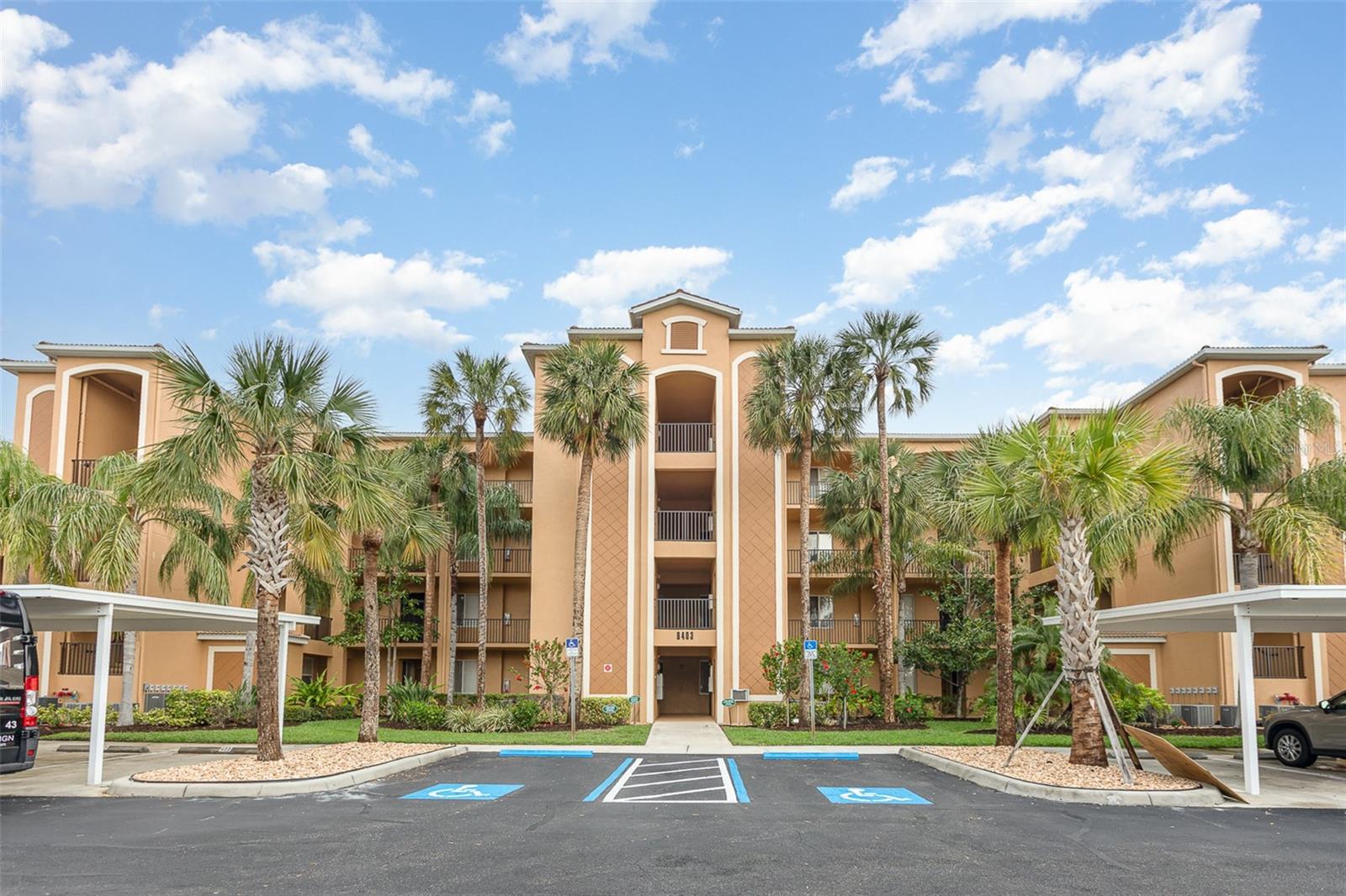 8403 GRAND ESTUARY TRL #204, BRADENTON, FL, 34212