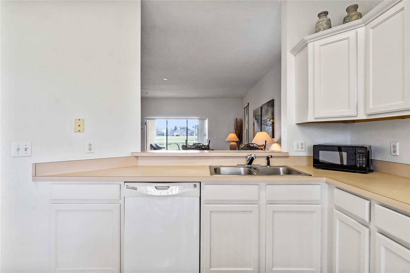 647 ELLA MAE DR, DAVENPORT, FL, 33897