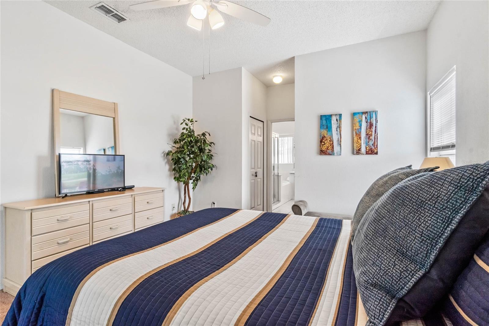 647 ELLA MAE DR, DAVENPORT, FL, 33897